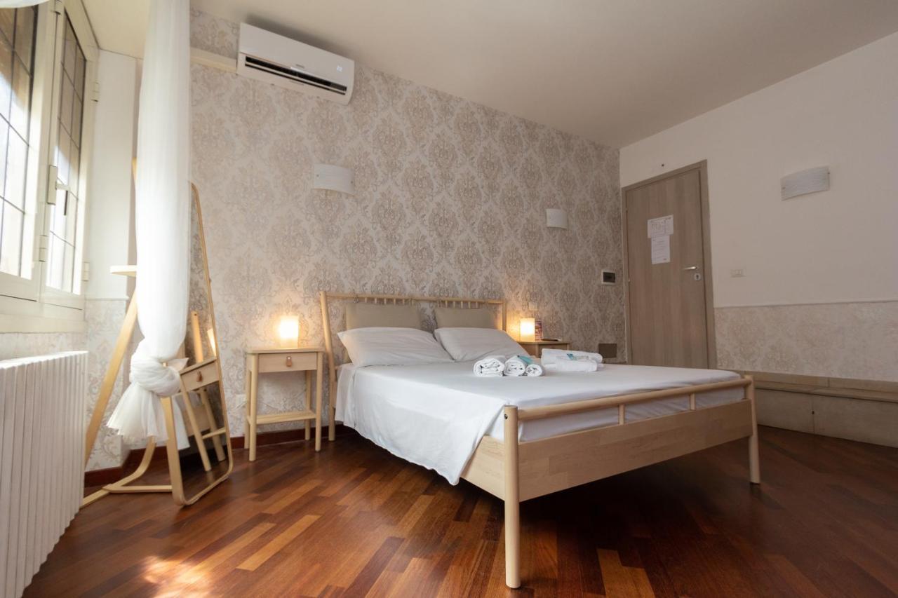 Aurelio Deluxe Rooms Рим Экстерьер фото
