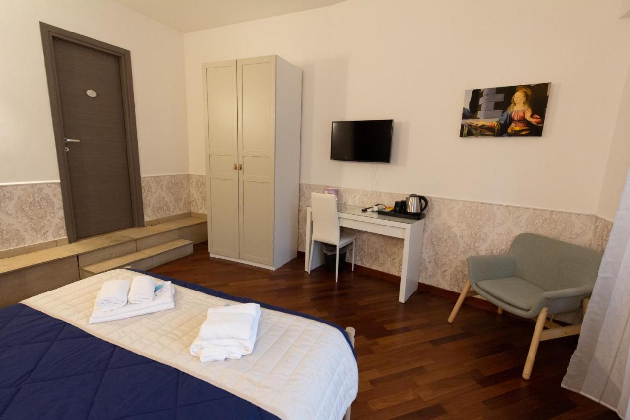 Aurelio Deluxe Rooms Рим Экстерьер фото