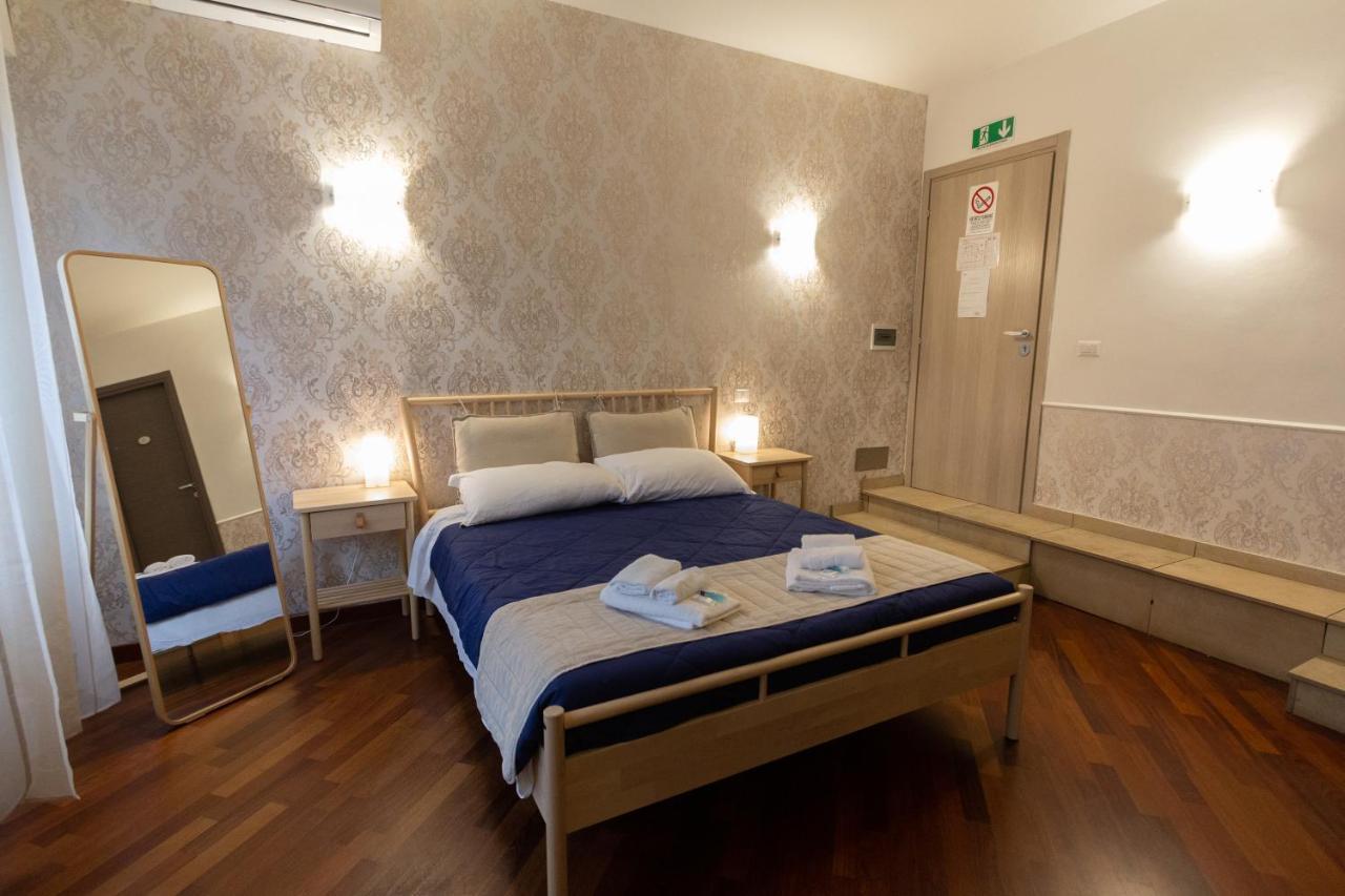 Aurelio Deluxe Rooms Рим Экстерьер фото
