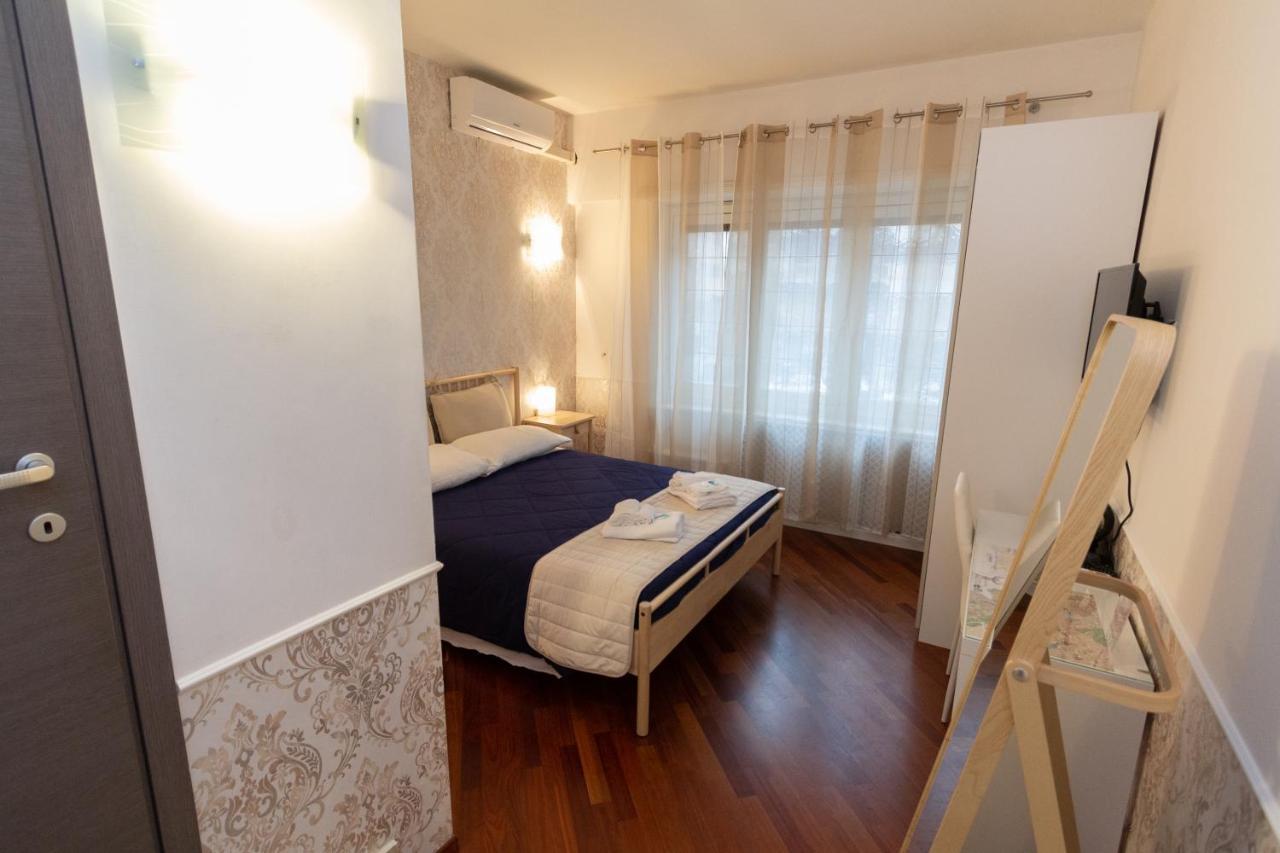 Aurelio Deluxe Rooms Рим Экстерьер фото